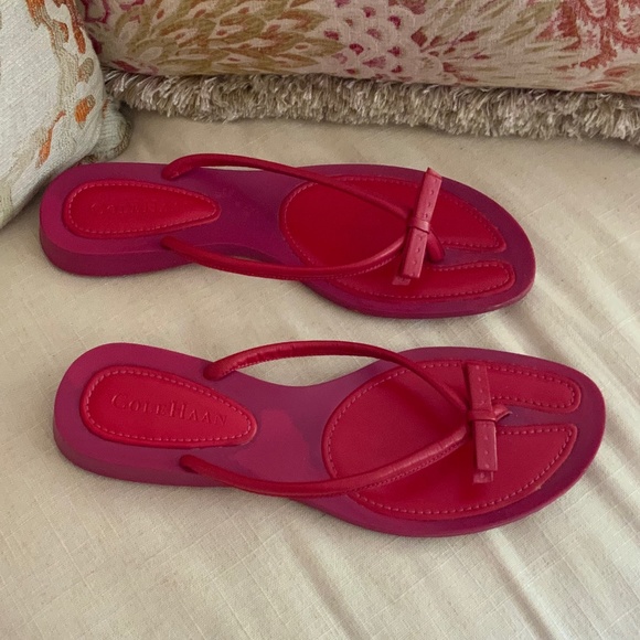Colehaan Red/Fuchsia “Bikini” Sandal Fun Feminine - Picture 7 of 15